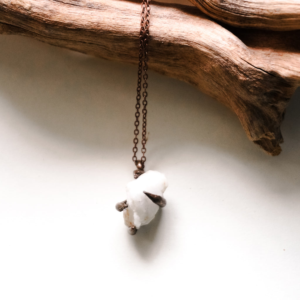 Collana con quarzetto grezzo