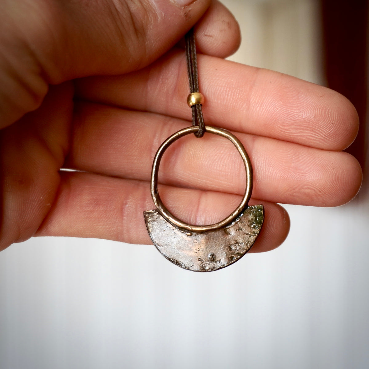 Collana ROC pendente cerchietto contornato