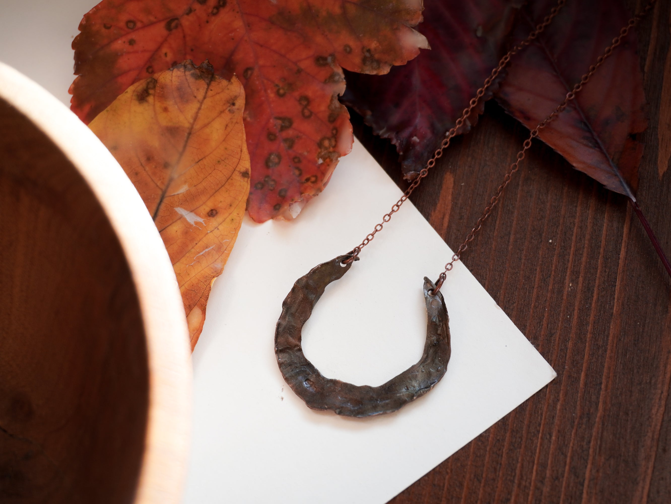 Collana con mezzaluna minimal