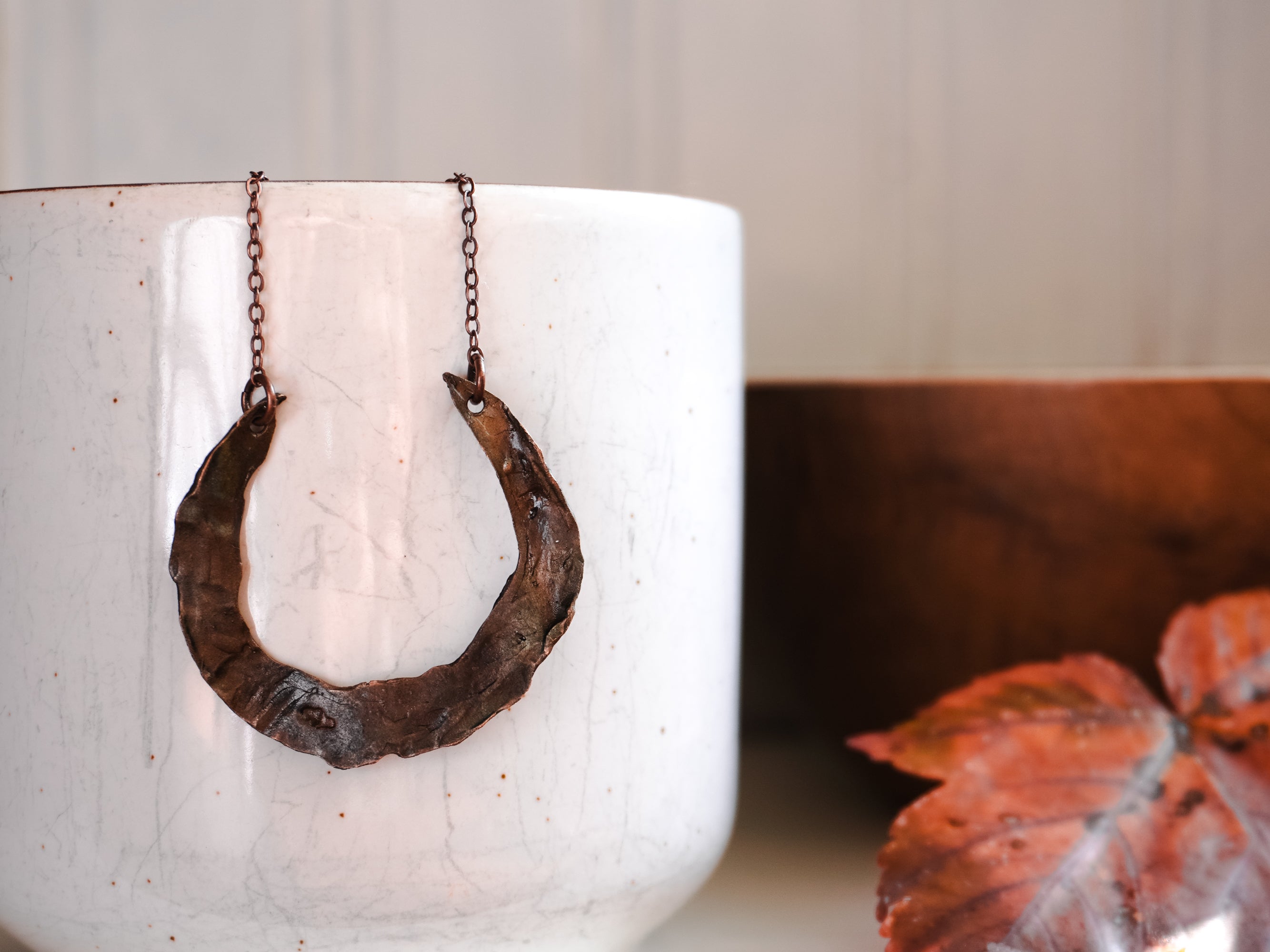Collana con mezzaluna minimal