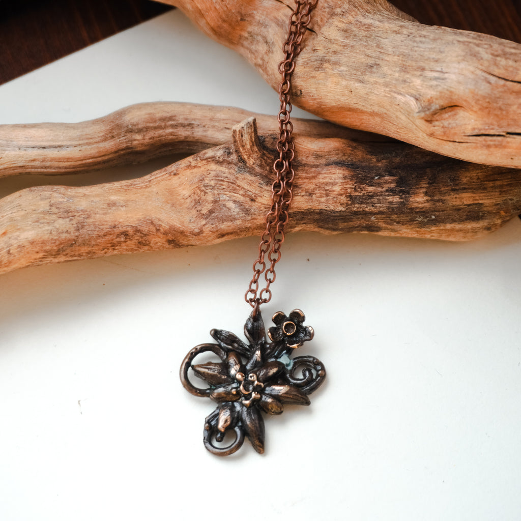 Collana floreale Stella Alpina