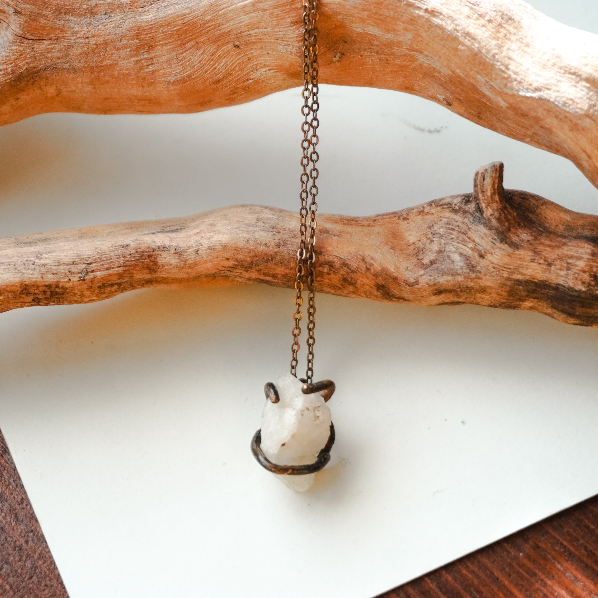 Collana con quarzetto grezzo