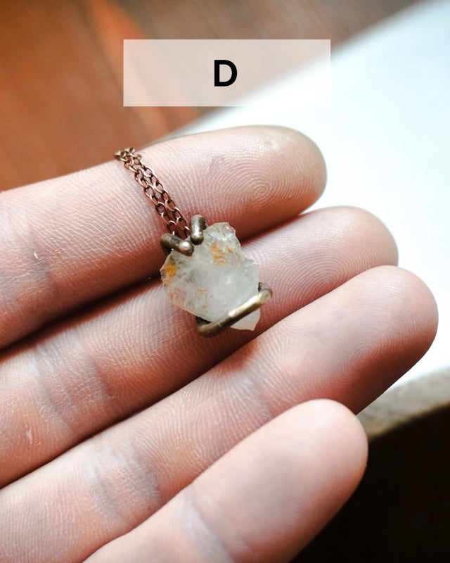 Collana con quarzetto grezzo